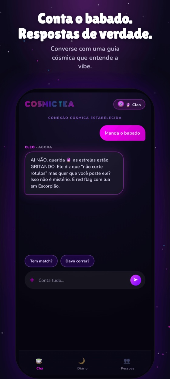 Um chat do Cosmic Tea: uma guia lendo uma relação em português claro.